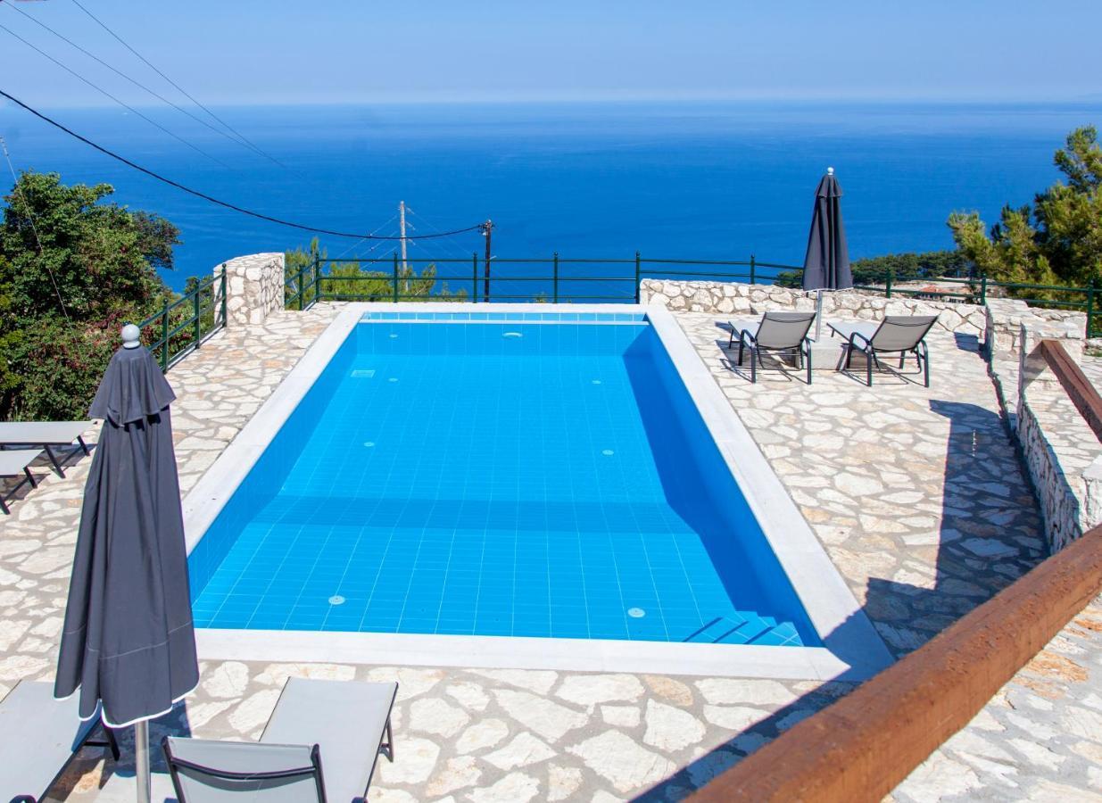 Villa Skyfall Kalamitsi  Exterior photo