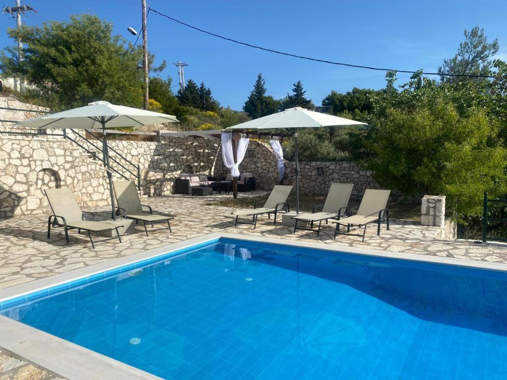 Villa Skyfall Kalamitsi  Exterior photo
